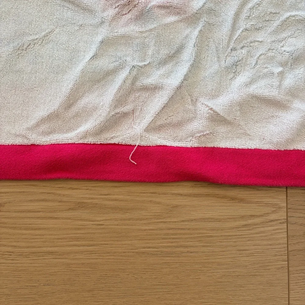 Vera Bradley Multicolor Floral Patchwork Beach Towel🏖️ - Picture 5 of 6